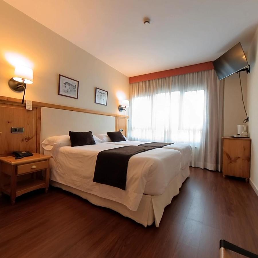 Hotel Meta Pas De La Casa Eksteriør billede