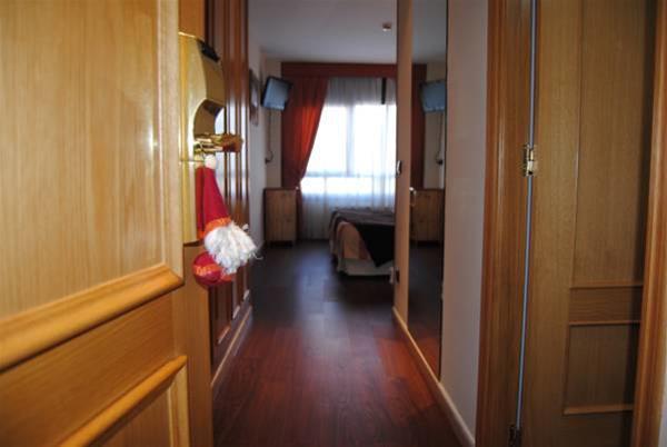 Hotel Meta Pas De La Casa Eksteriør billede