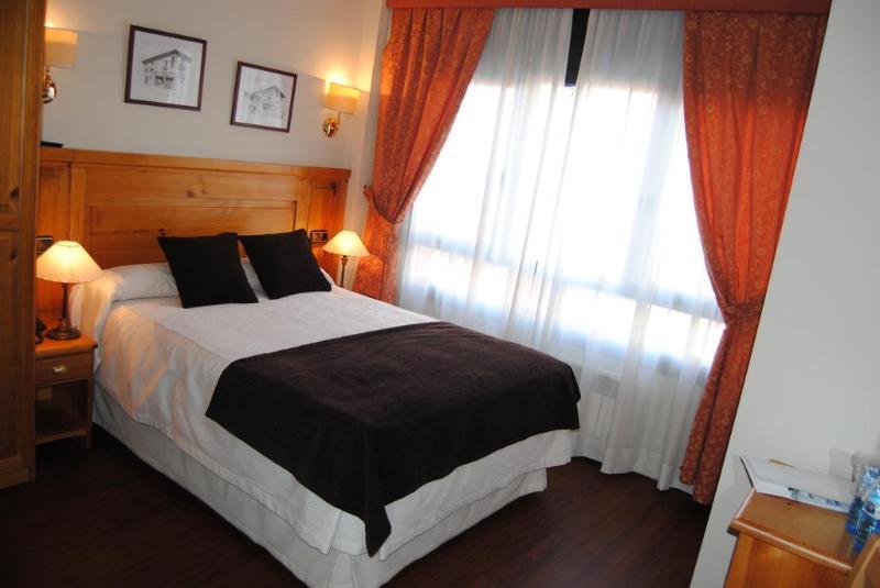 Hotel Meta Pas De La Casa Eksteriør billede