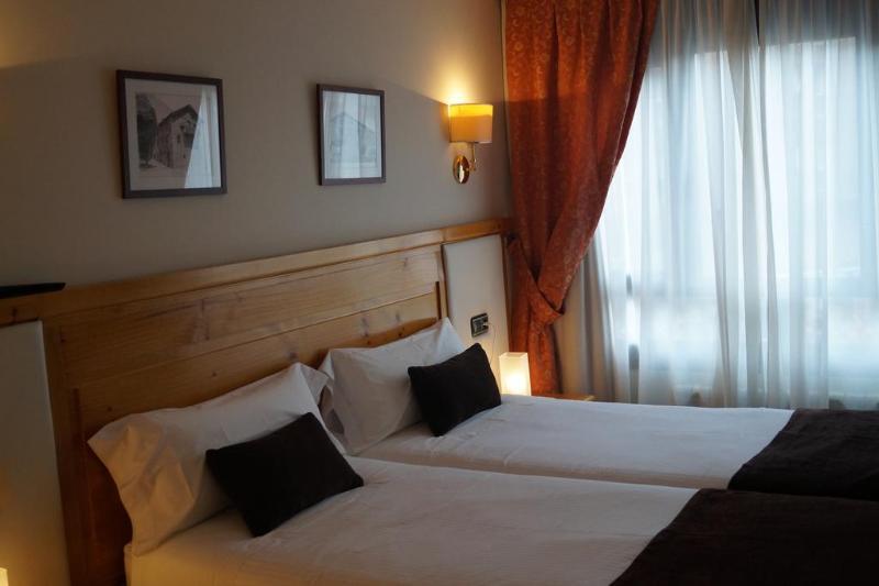 Hotel Meta Pas De La Casa Eksteriør billede