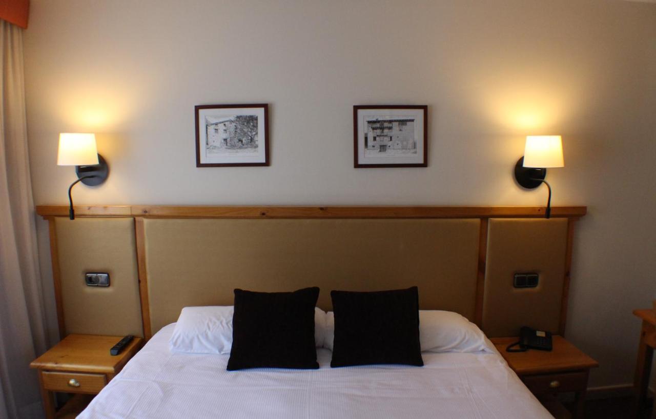 Hotel Meta Pas De La Casa Eksteriør billede